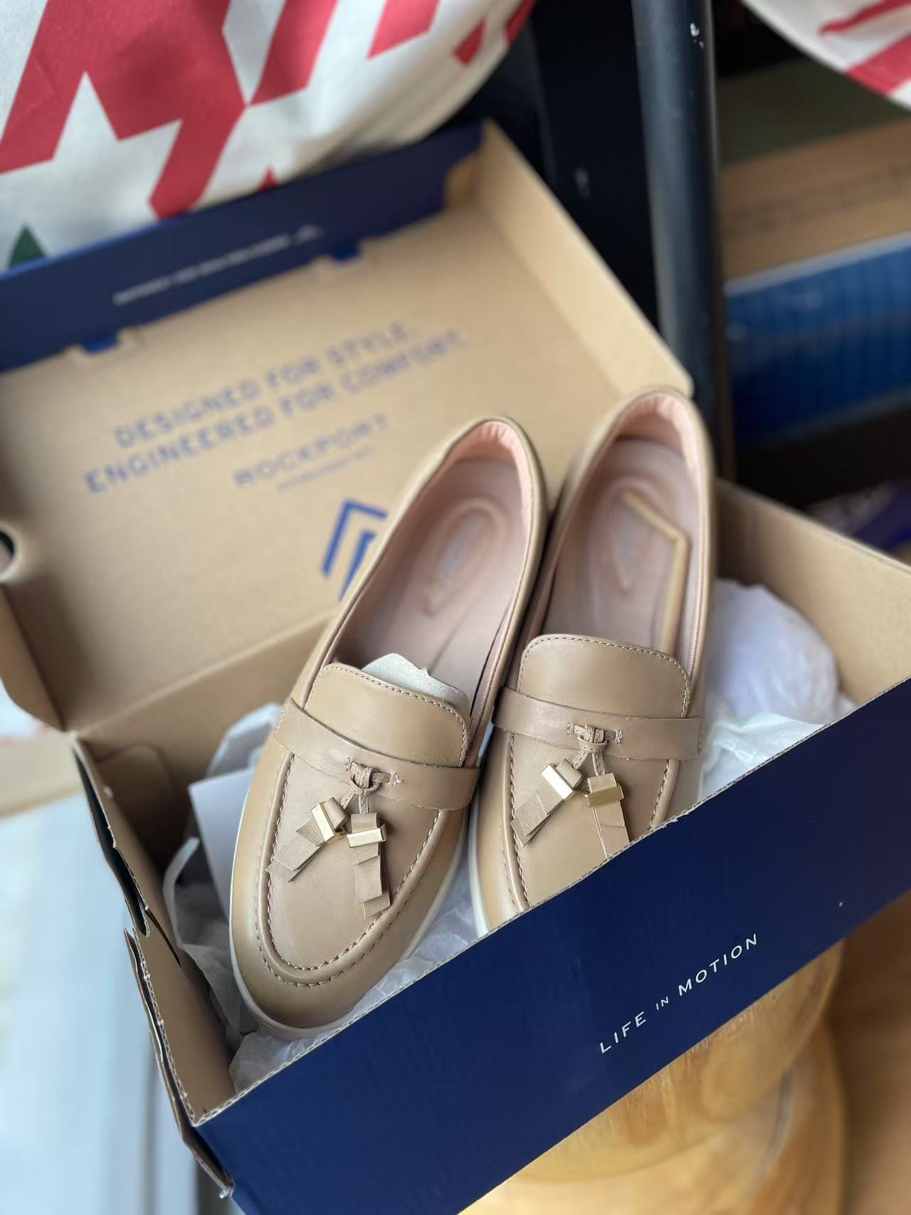 Rockport women's Ultra-Light Comfortable Casual Loafers in British Style(second-hand)