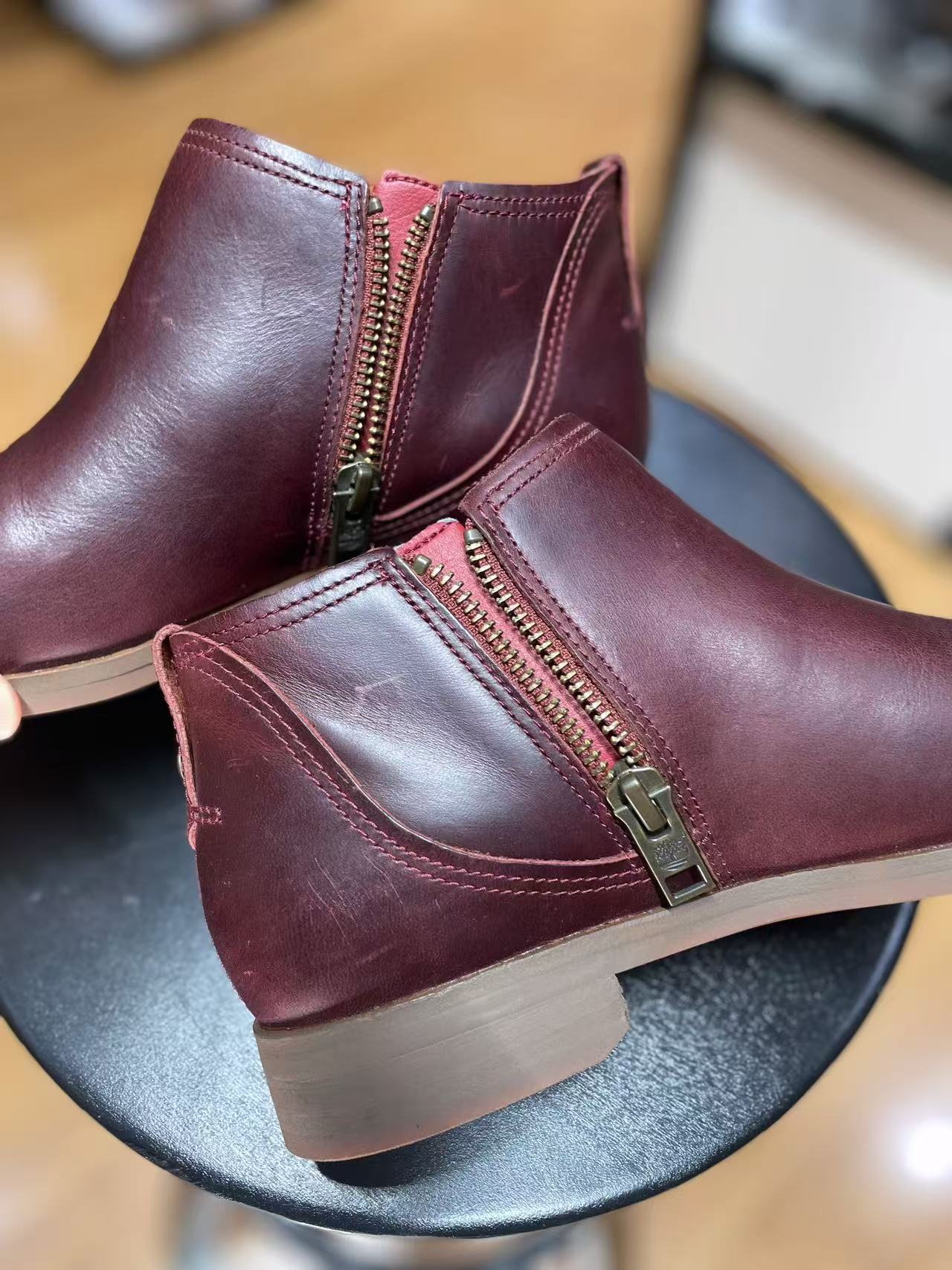 Size 6 7 Timberland women's short boots so beautiful!(second-hand)
