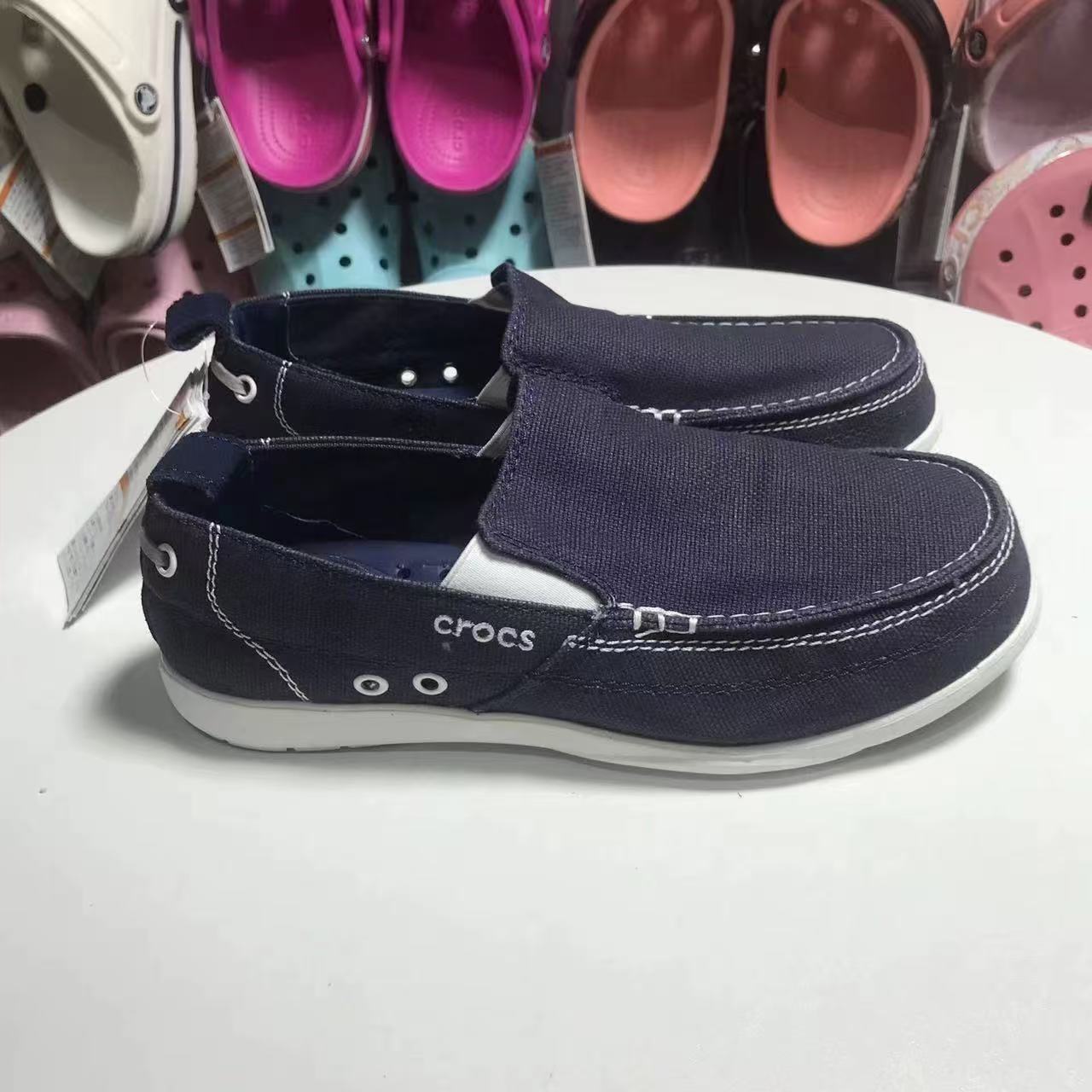 Wallu canvas men's lightweight canvas shoes(second-hand)