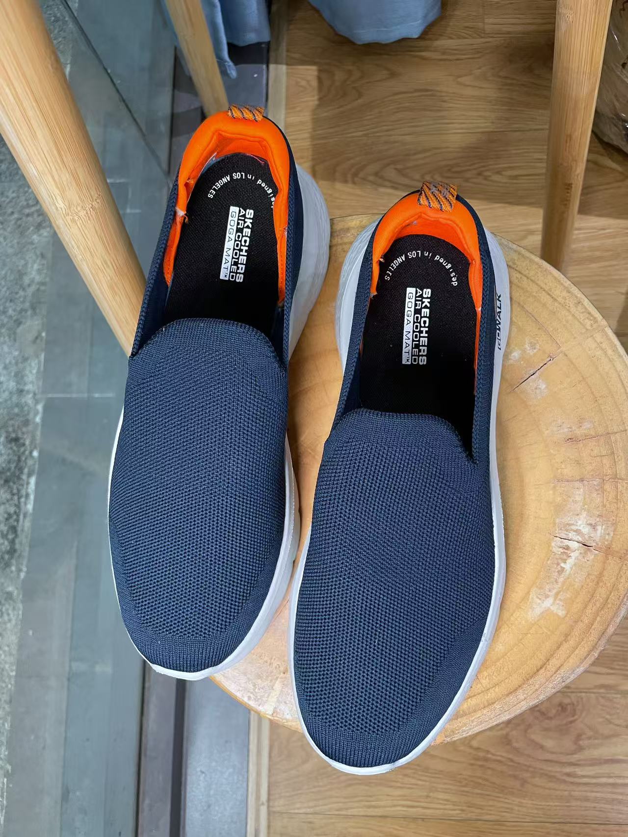 Men's walking shoes Light and comfortbable