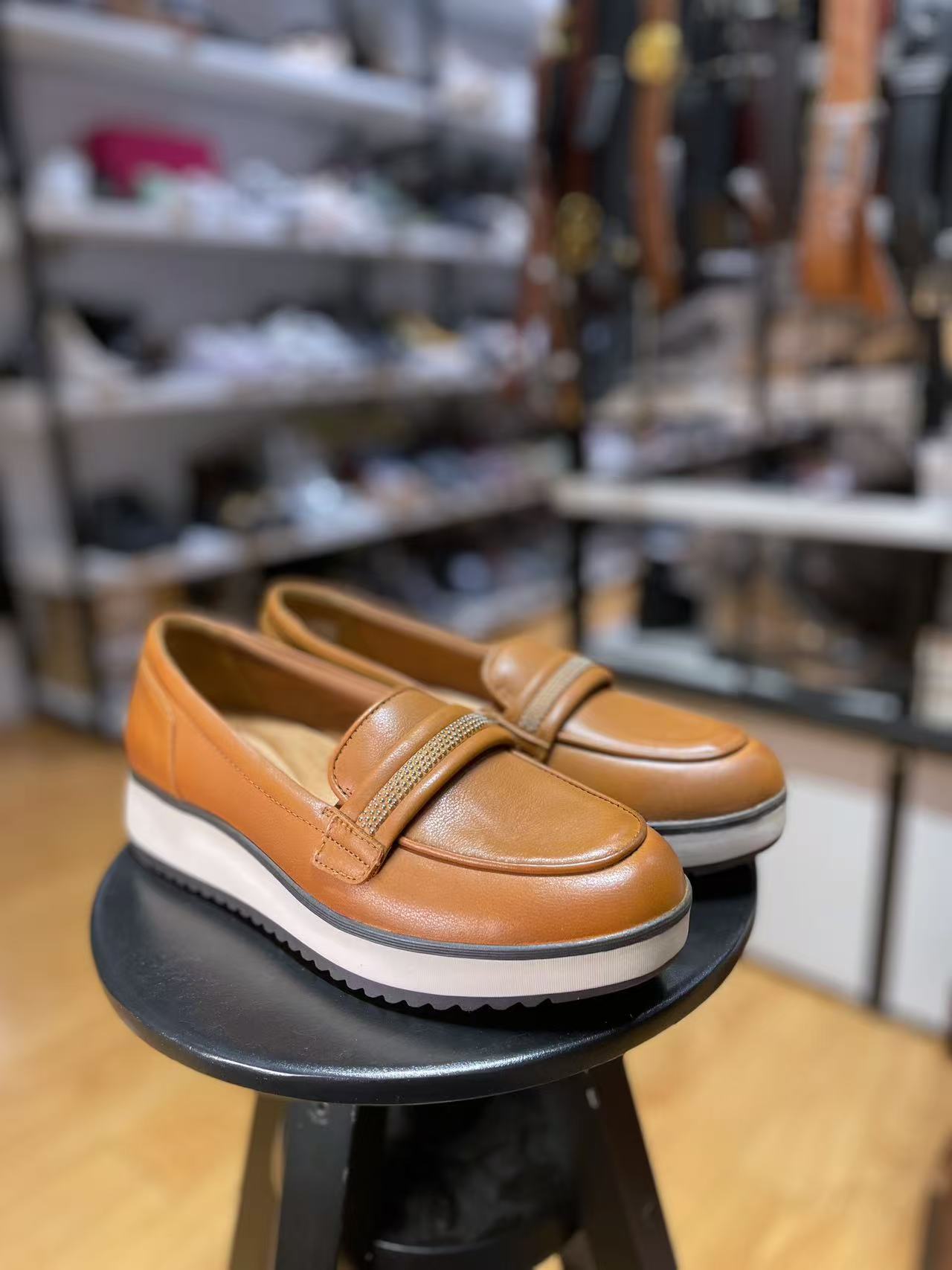 Women's loafers,Large-size(second-hand)
