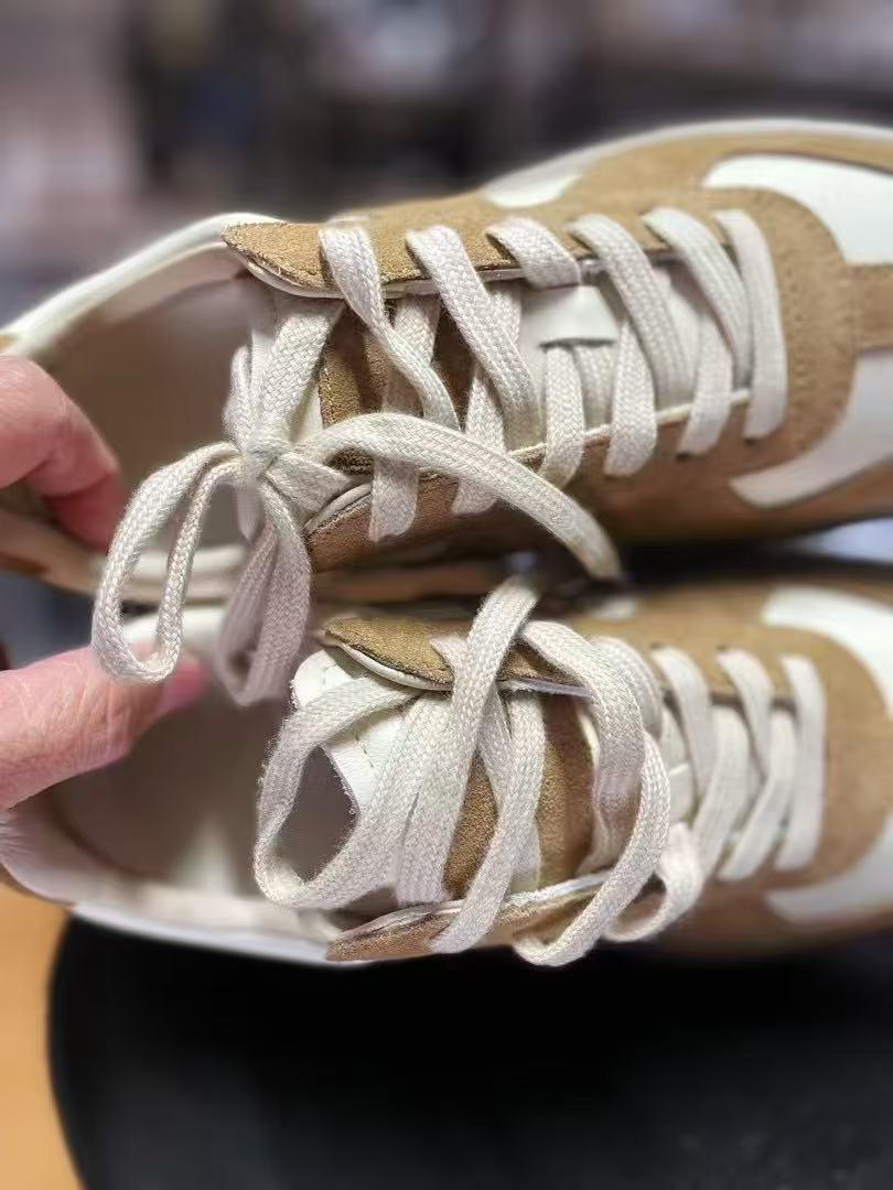 Women's thick-soled german training shoes
