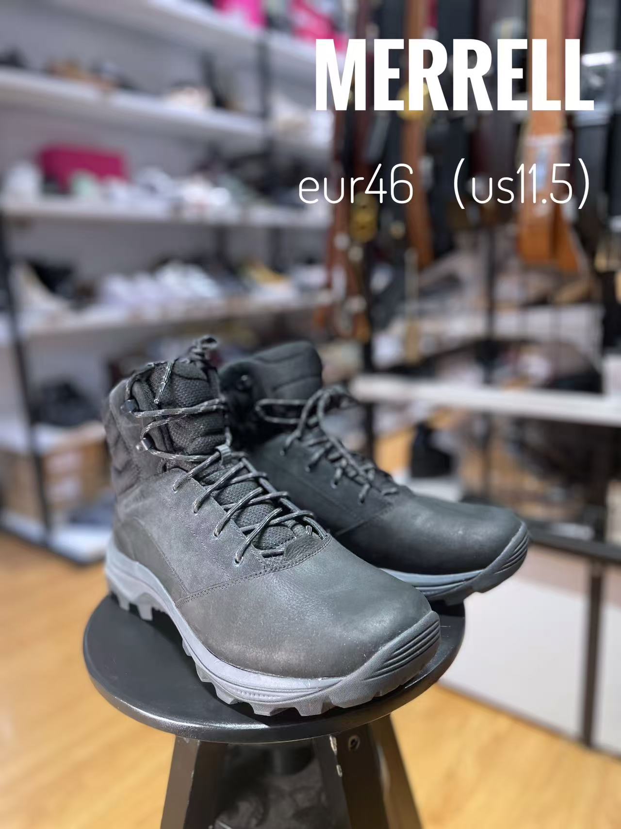 Large size outdoor men's shoes(sizes are marked in the picture)(second-hand)