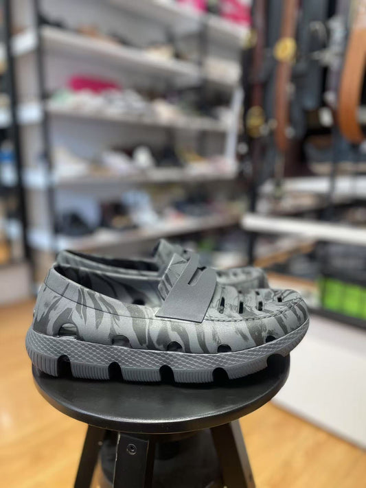 Cole haan High quality and comfortable men's wading sandals (second-hand)
