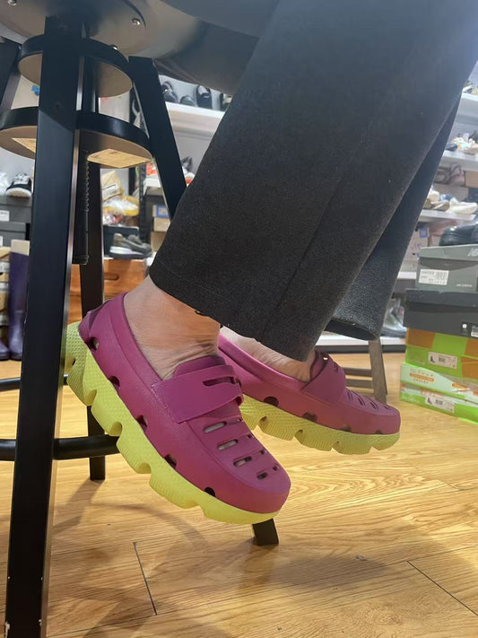 High quality and comfortable women's wading sandals(second-hand)