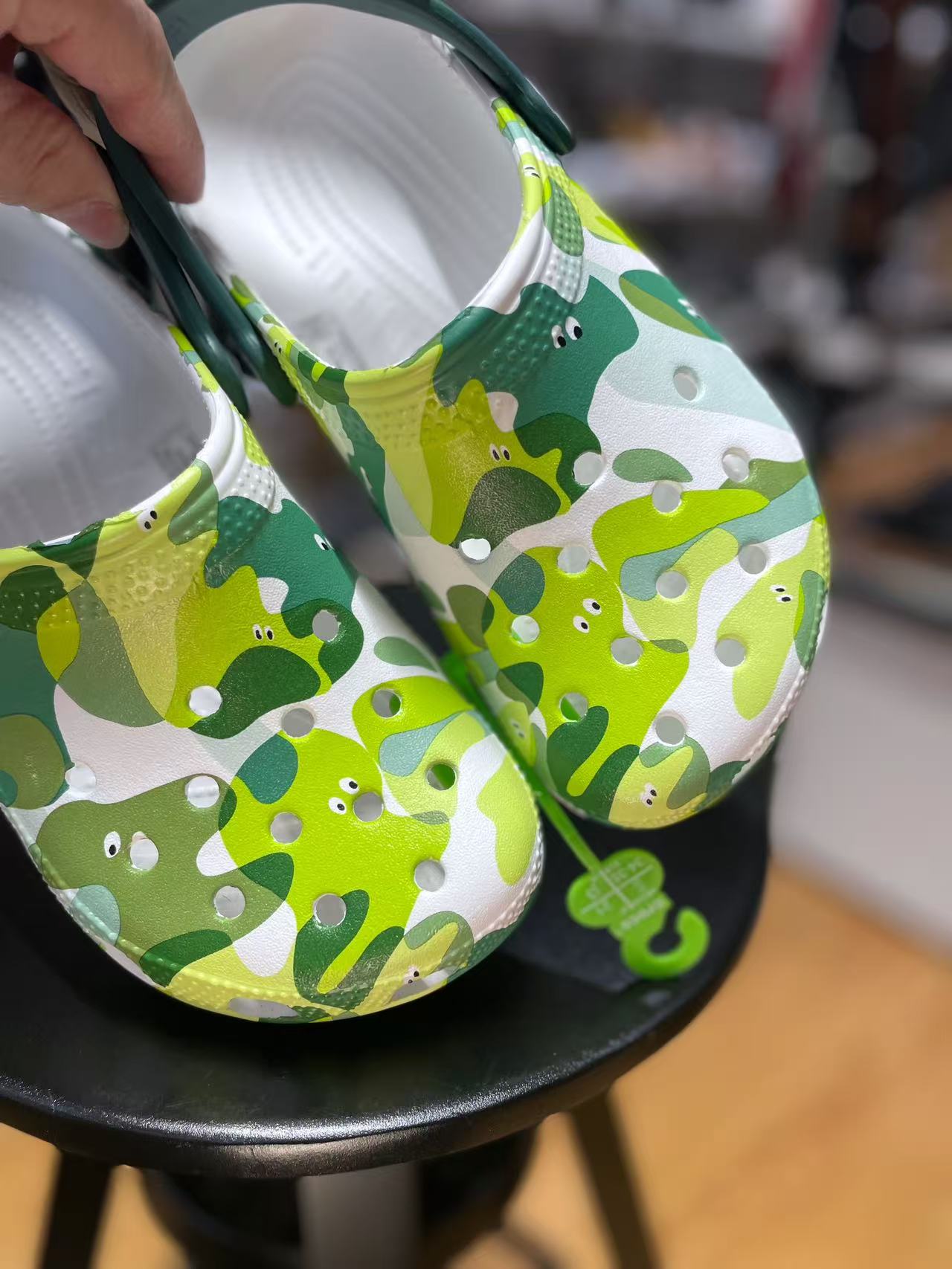 Crocs star wars Groguer kids slippers(second-hand)