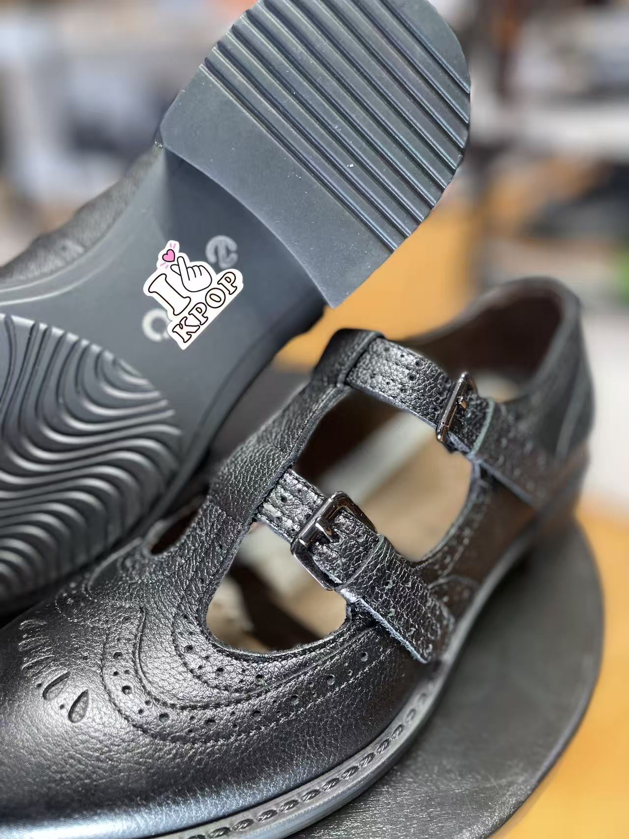 High quality vintage women's leather flats shoes