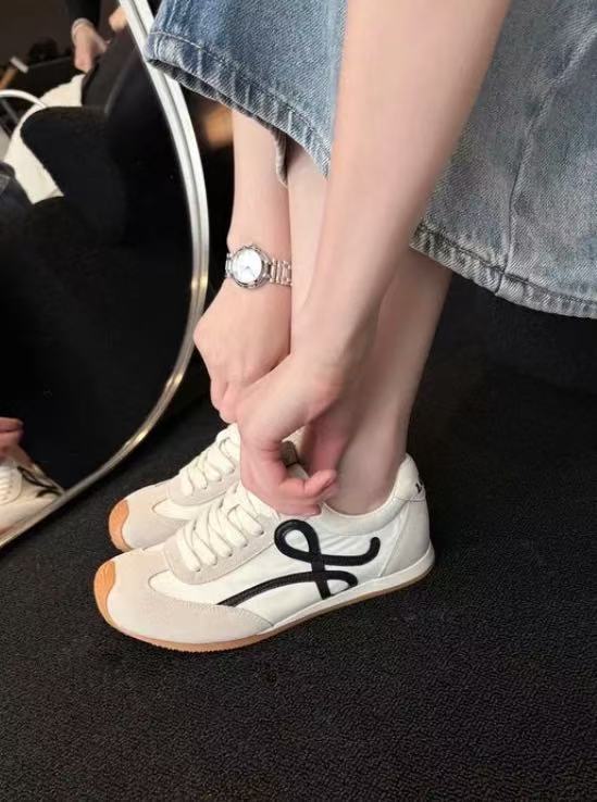 Trendy and comfortable women's casual shoes