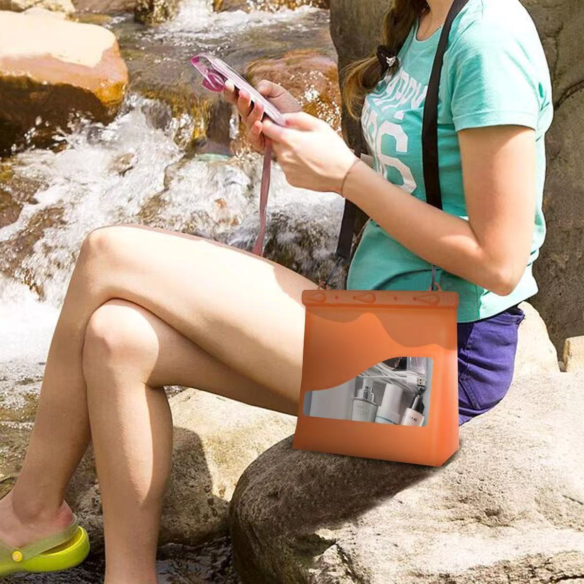 Transparent crossbody mobile phone waterproof  bag