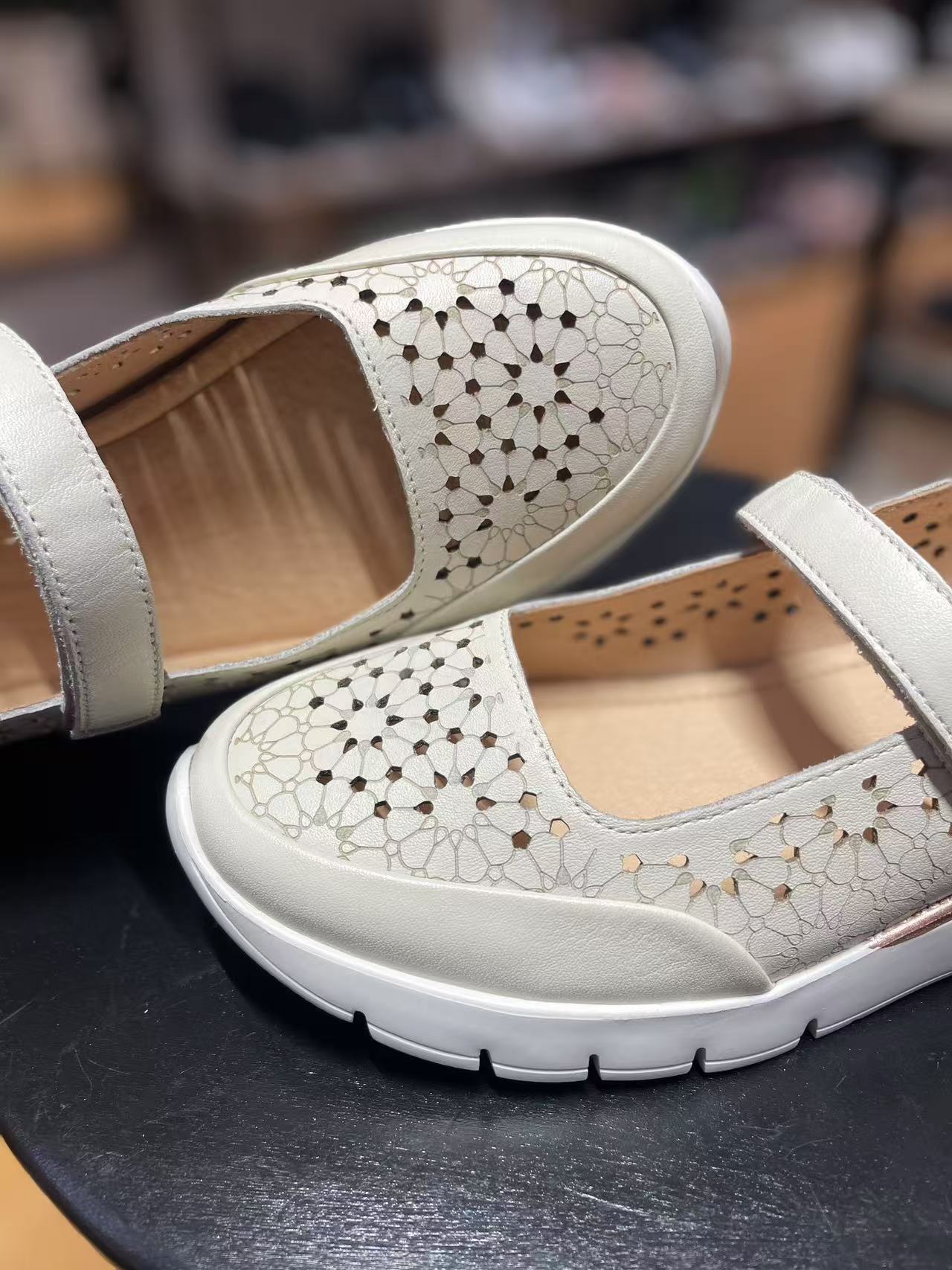 High quality leather Mary Zeng single shoes