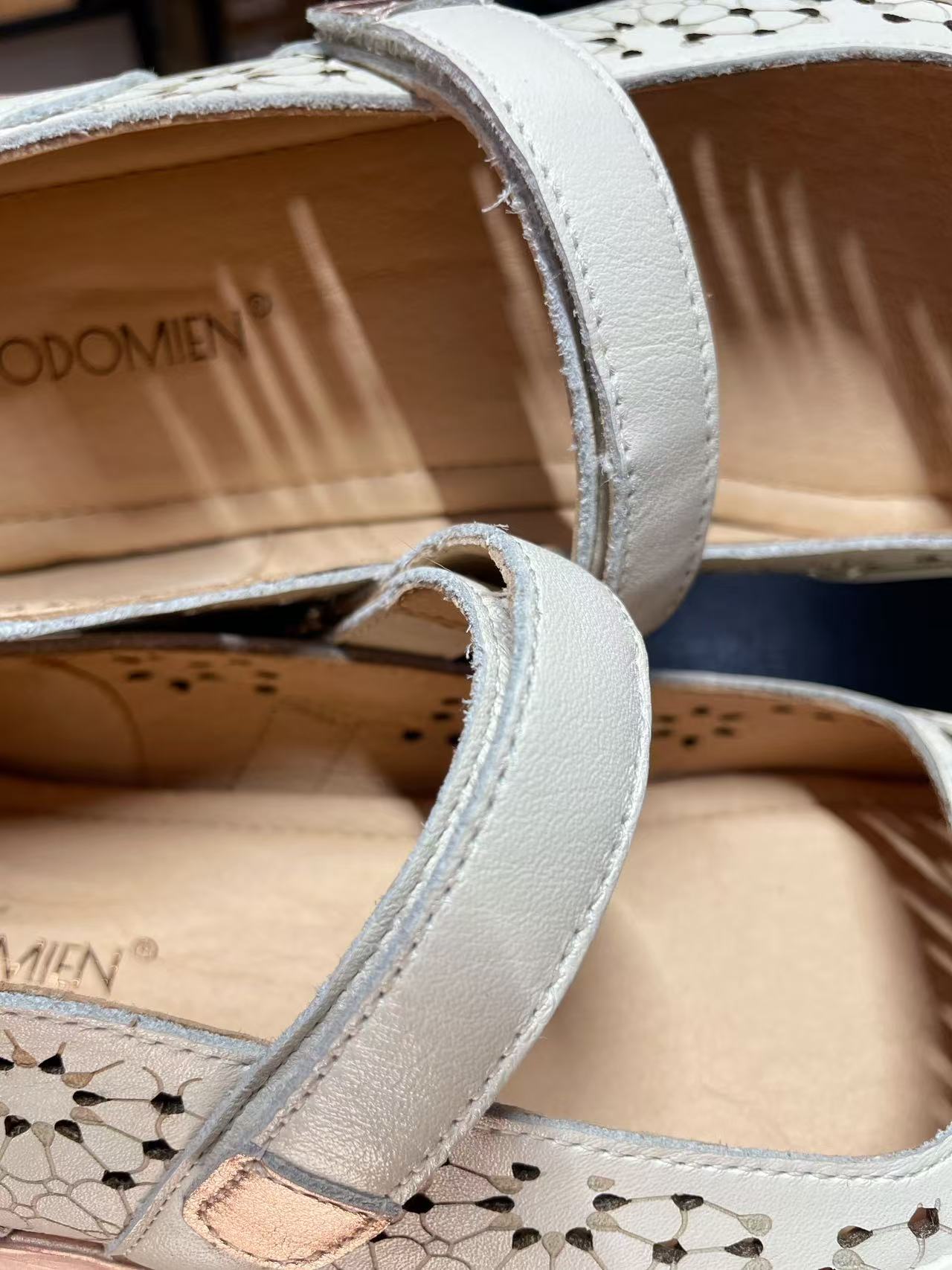 High quality leather Mary Zeng single shoes