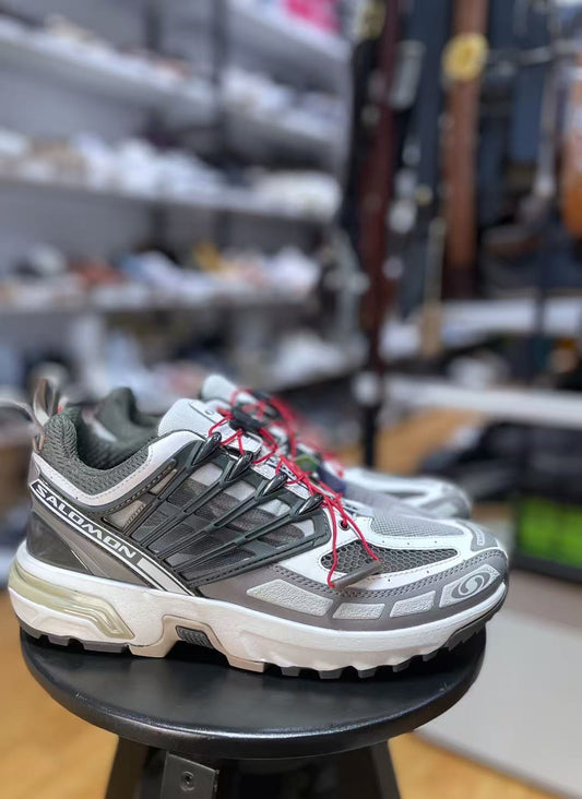 Quality Men's Outdoor Shoes(second hand)