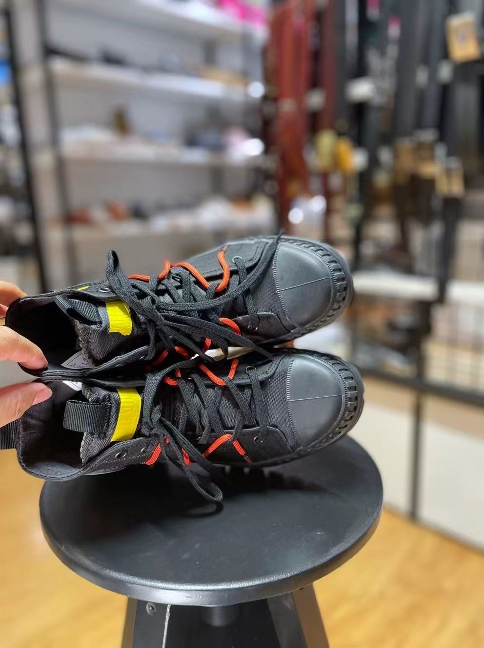 Women's outdoor canvas shoes(second-hand)