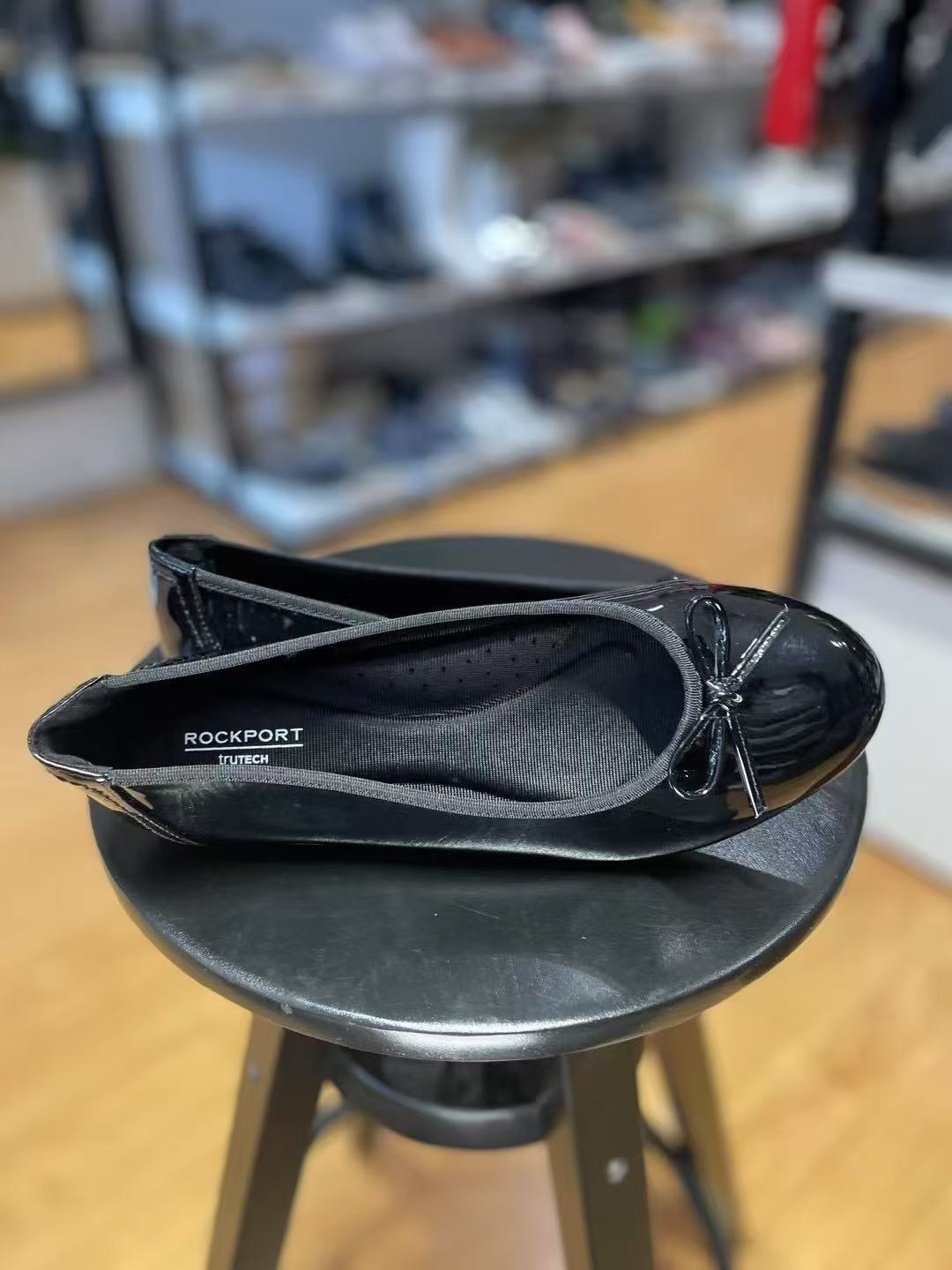 Women's Formal Flat Shoes (Second Hand)