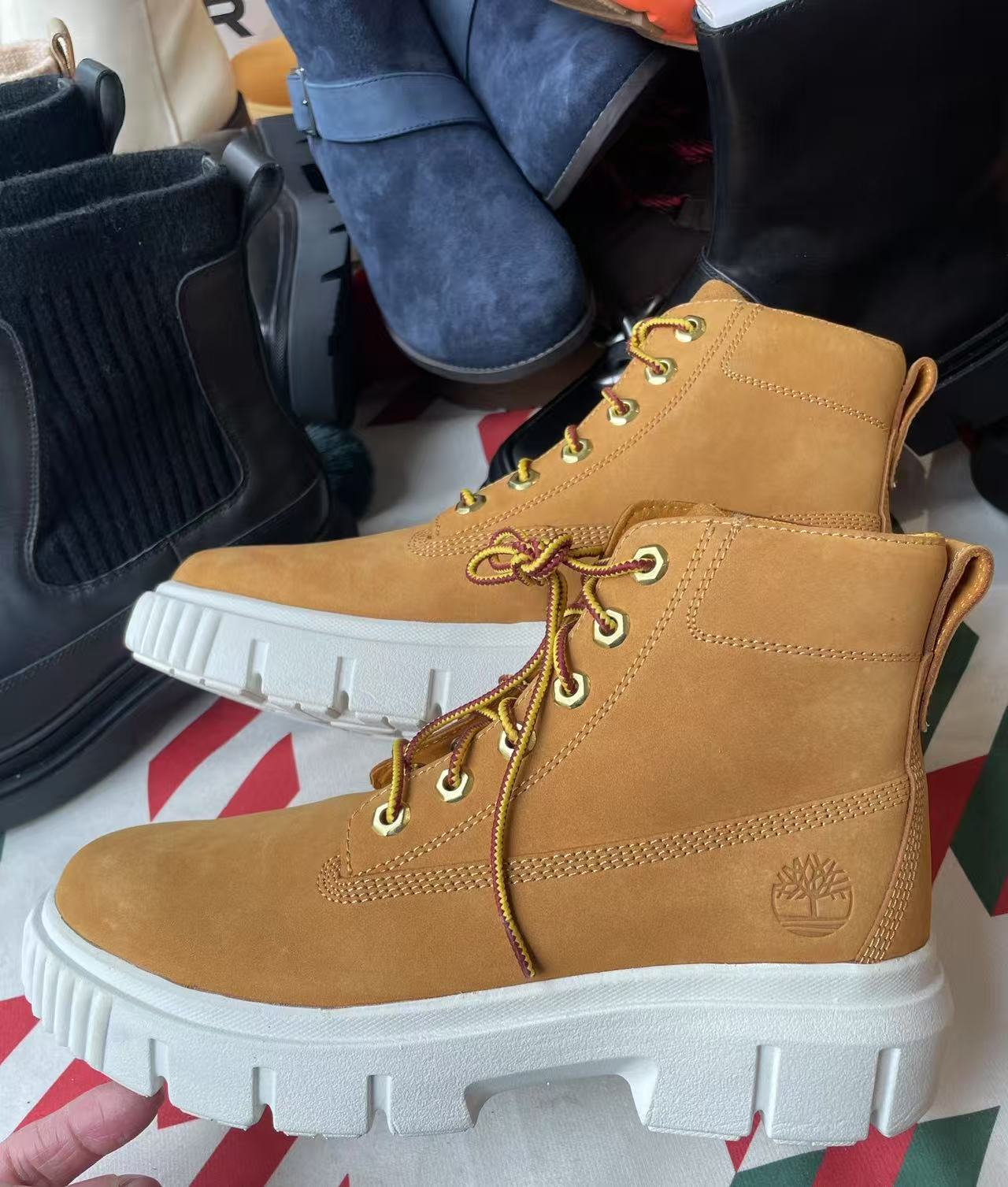 Timberland women's outdoor work boots (second-hand)